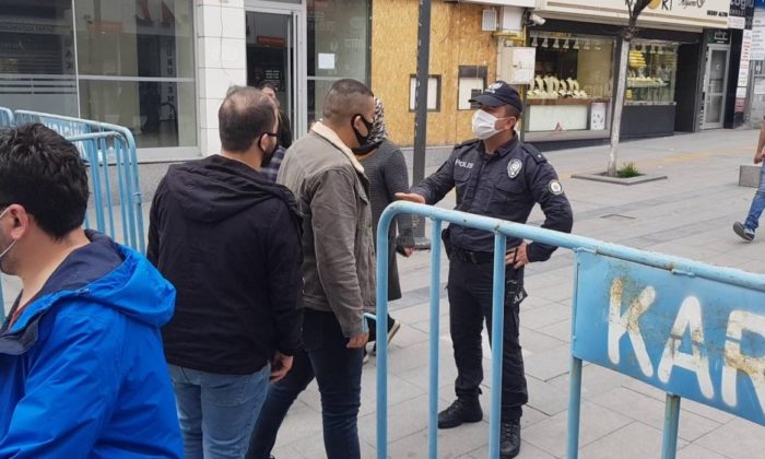 İnsan hareketliliği arttı, polis işi olmayanları caddeye almadı