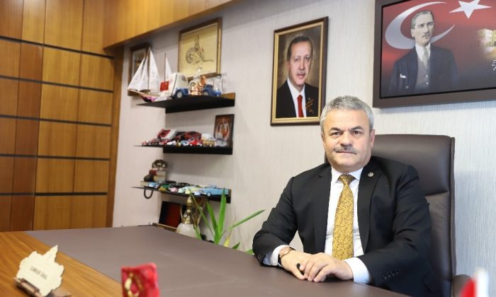 Milletvekili Ünal’dan 1 Mayıs kutlaması