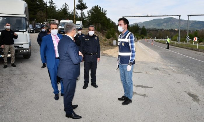 Vali kontrol noktalarını inceledi