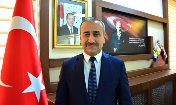 İl Milli Eğitim Müdür Vekili Nevzat Akbaş Gençlerin Bayramını Kutladı