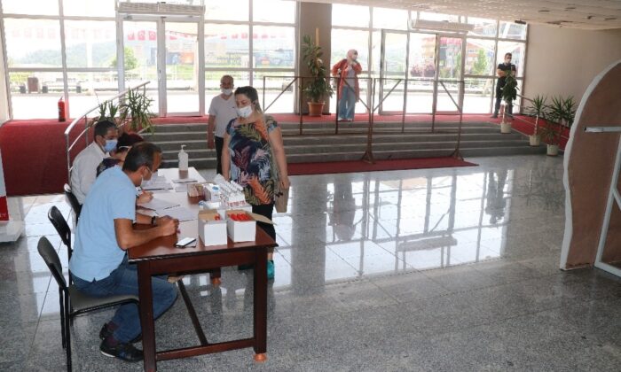 Karabük’te berber ve kuaförlerin Covid-19 test sonucu belli oldu