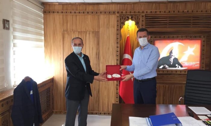Türk Kızılay’ı Safranbolu Temsilciliğinden Kaymakam Ürkmezer’e Ziyaret
