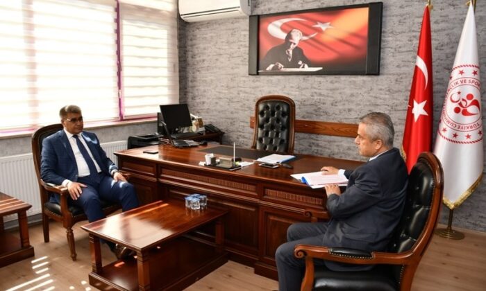 Vali Gürel spor yatırımları hakkında bilgi aldı
