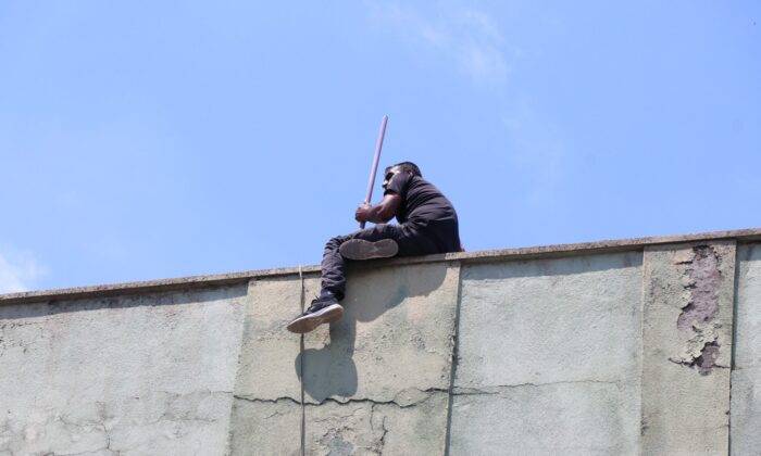 Beş Yıldır Çocuklarını Göremeyen Baba İntihara Kalkıştı