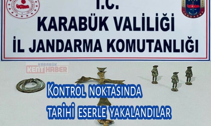 Kontrol noktasında tarihi eserle yakalandılar