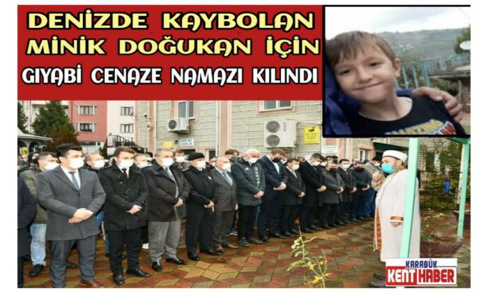 Denizde Kaybolan Minik Doğukan İçin Gıyabi Cenaze Namazı Kılındı