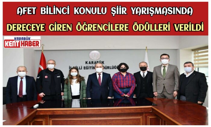 Afet Bilinci Konulu Şiir Yarışmasında Dereceye Giren Öğrencilere Ödülleri Verildi